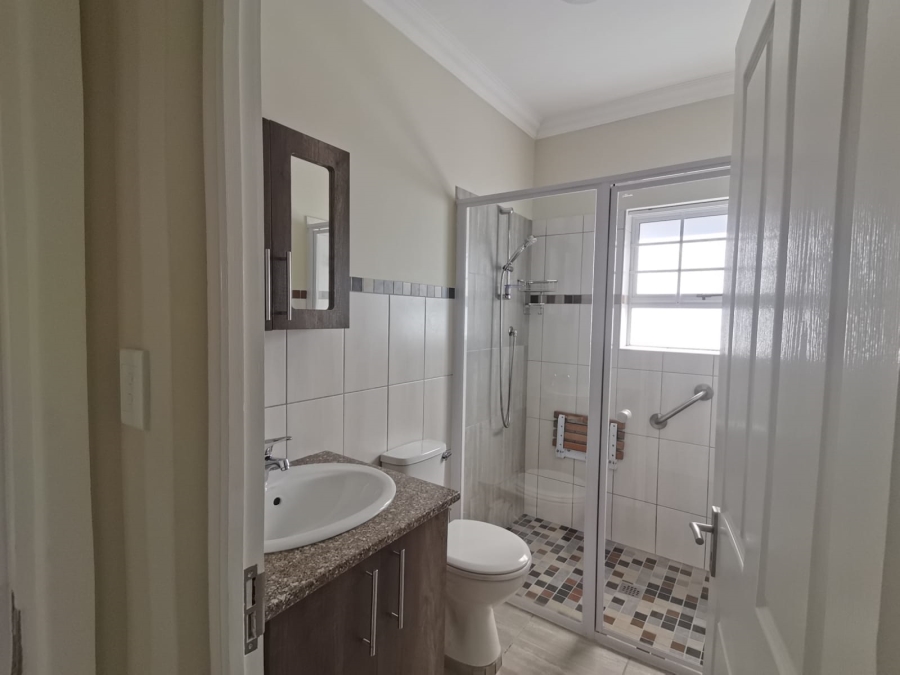 1 Bedroom Property for Sale in Heiderand Western Cape